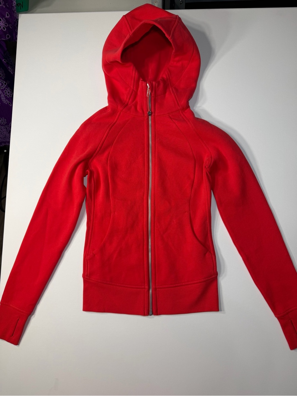 lululemon athletica Red Hooded Zip-Up Jacket size 2 Exellent condition
